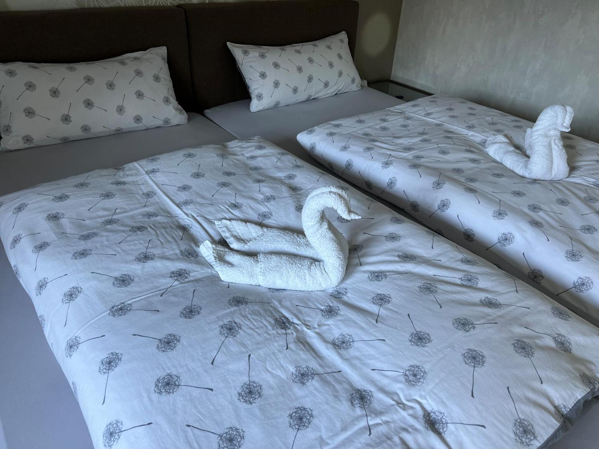 Peedy'S Luxurioese 60M² Wohnung Mit Balkonterrasse Stade Zewnętrze zdjęcie